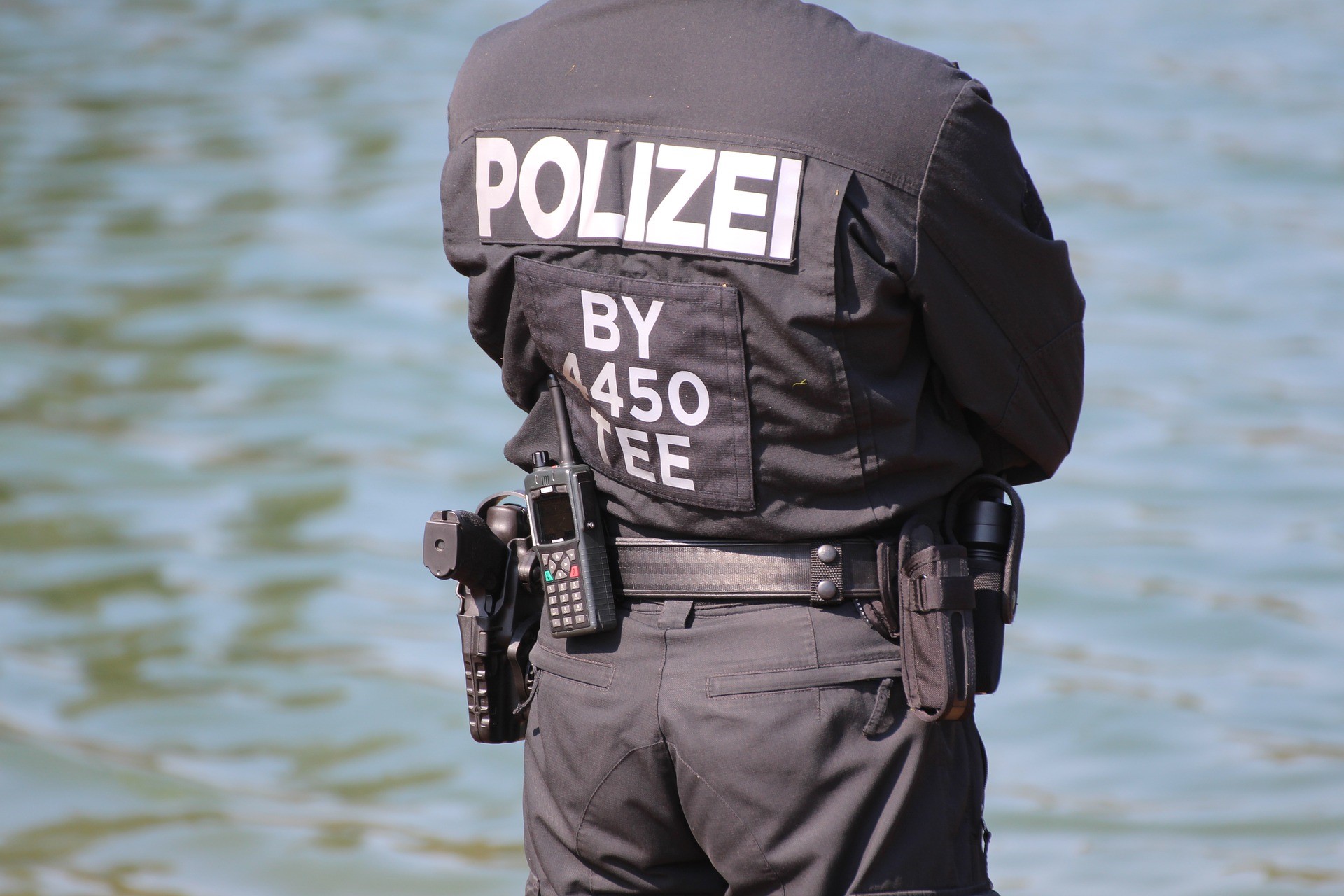 polizeiPixabay1