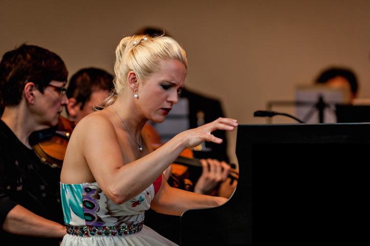 MikulskaYoshiToscani