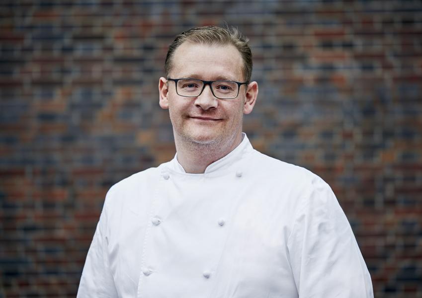 Kulinarischer Rebell mit Sternenglanz – Christian Krüger geht in Duisburg neue Wege