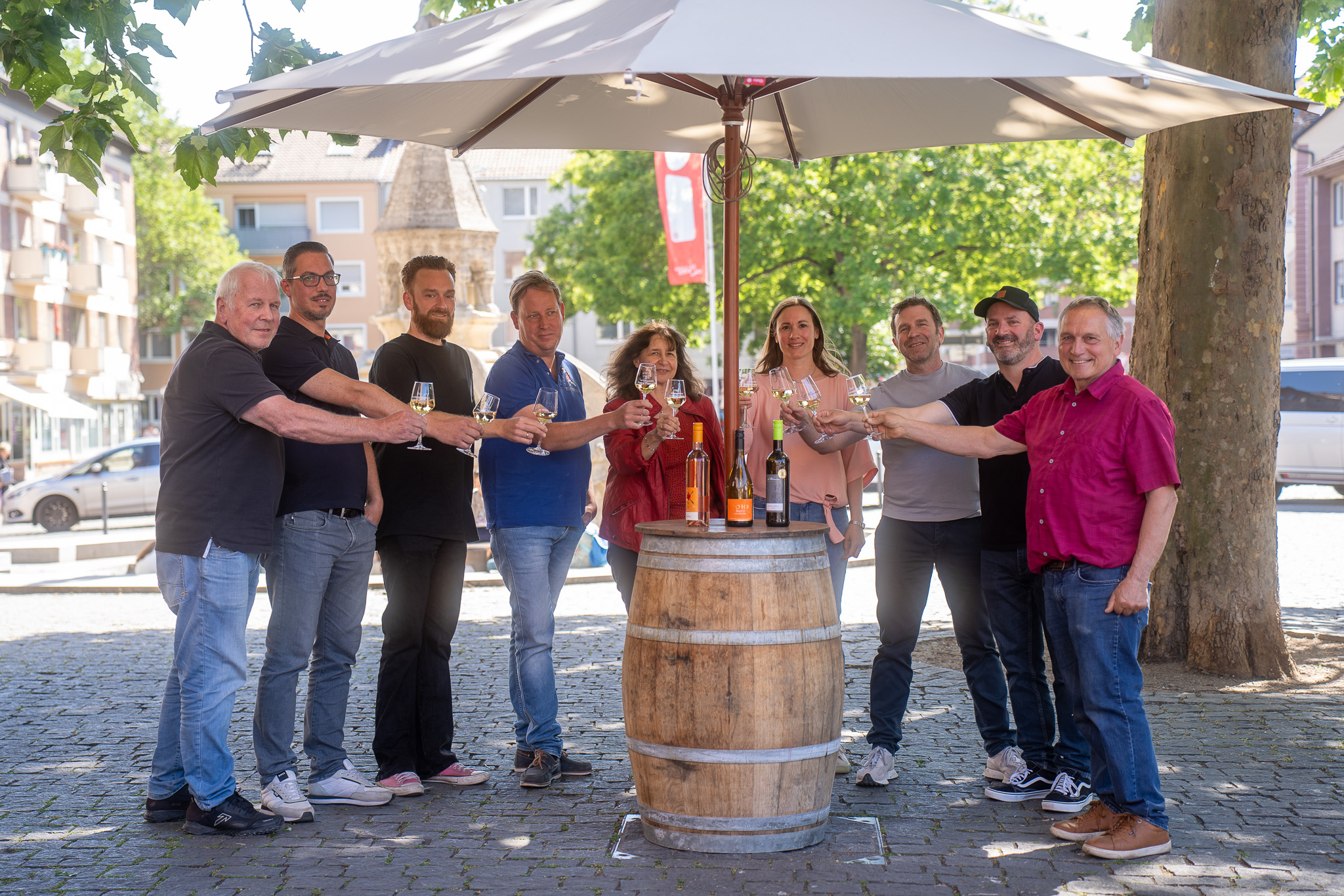 v.r.n.l.: Helmut Kloos, Alexander Weinmann, Christian Spohr, Sandra Noppenberger, Daniela Diel, Christoph Lösch, Thomas Schäfer, Christian Müsel, Kai Hornuf