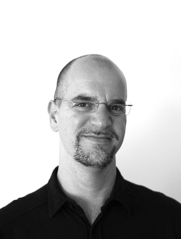 AndreasMueller Chefredakteur SuW Portraetfoto sw Credit Mike Zeitz