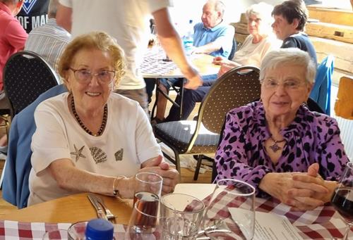 Zwei große Waldhof-Damen: Karla Spagerer und Renate Kobberger CEG 2023 5