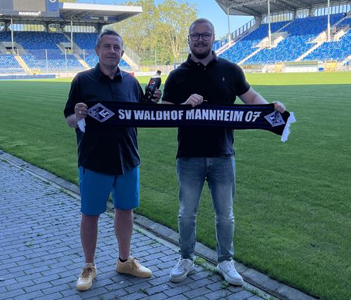 (Foto: SVW) Sebastian Grimm, links (Pepsi), und Patrick Kamp (SVW) Pepsi