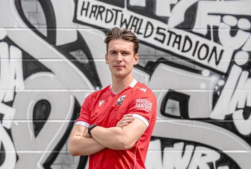 SV Sandhausen - Lukas Schneller verstärkt die Torwartposition