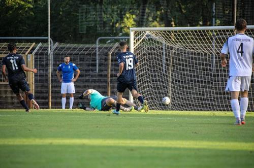 (Foto: Alfio Marino) Der Treffer von Leon Edobor zum 2:0 für den SV Waldhof SVW U21
