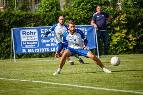 (Foto: W.Neuberth) Nick Trinemeier und Maximilian Breier - sicher in der Defensive TVKNickMax