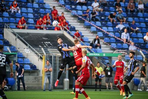 am 130920 498358 Copy